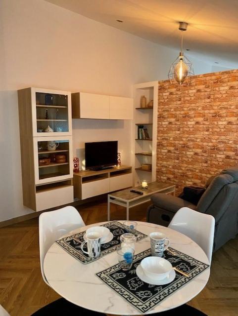 El Loft De Andy Apartment Oviedo Bagian luar foto